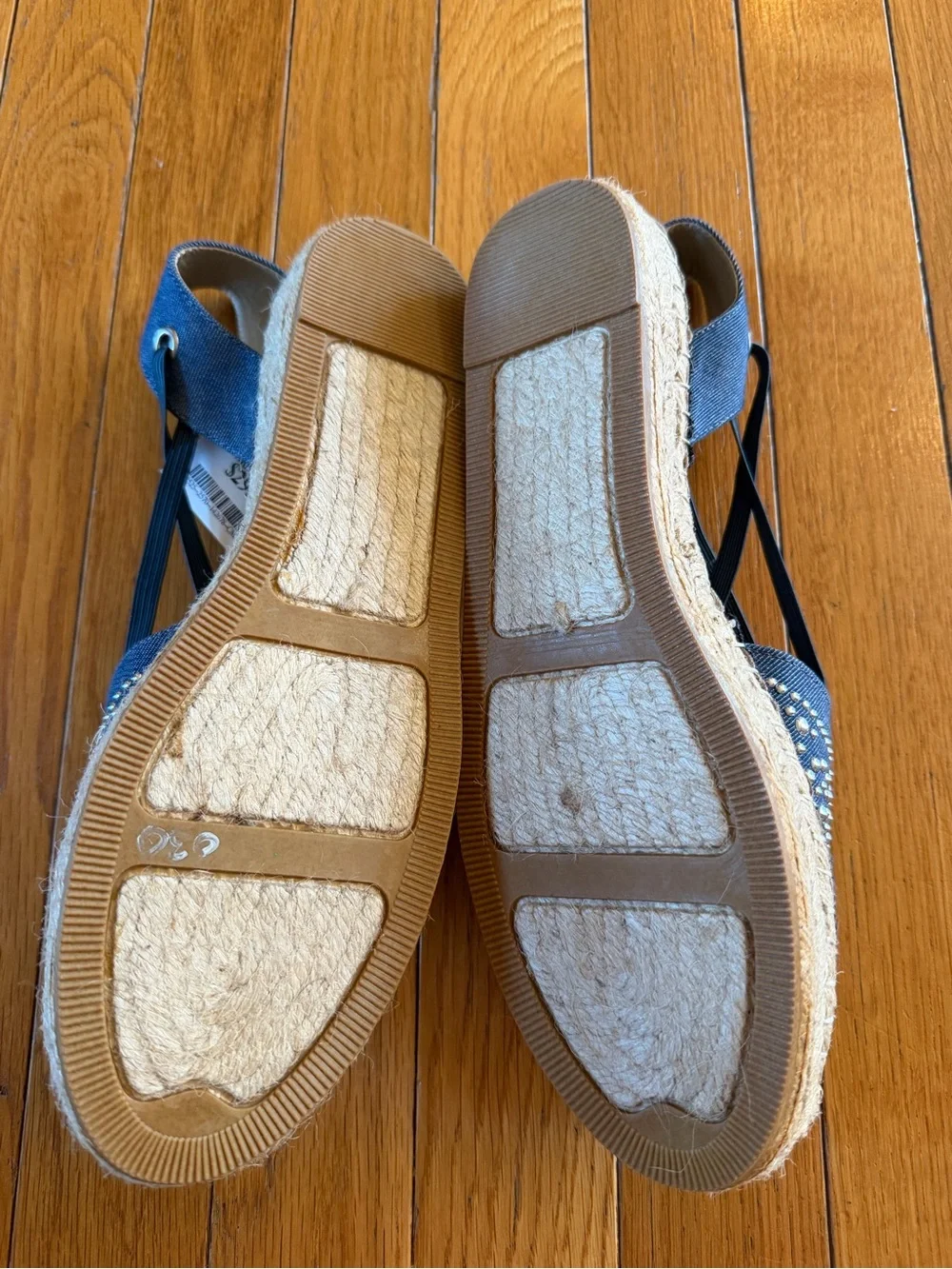 NEW White Mountain Blue Highland Platform Espadrille Denim Sandals Studs Sz 8.5